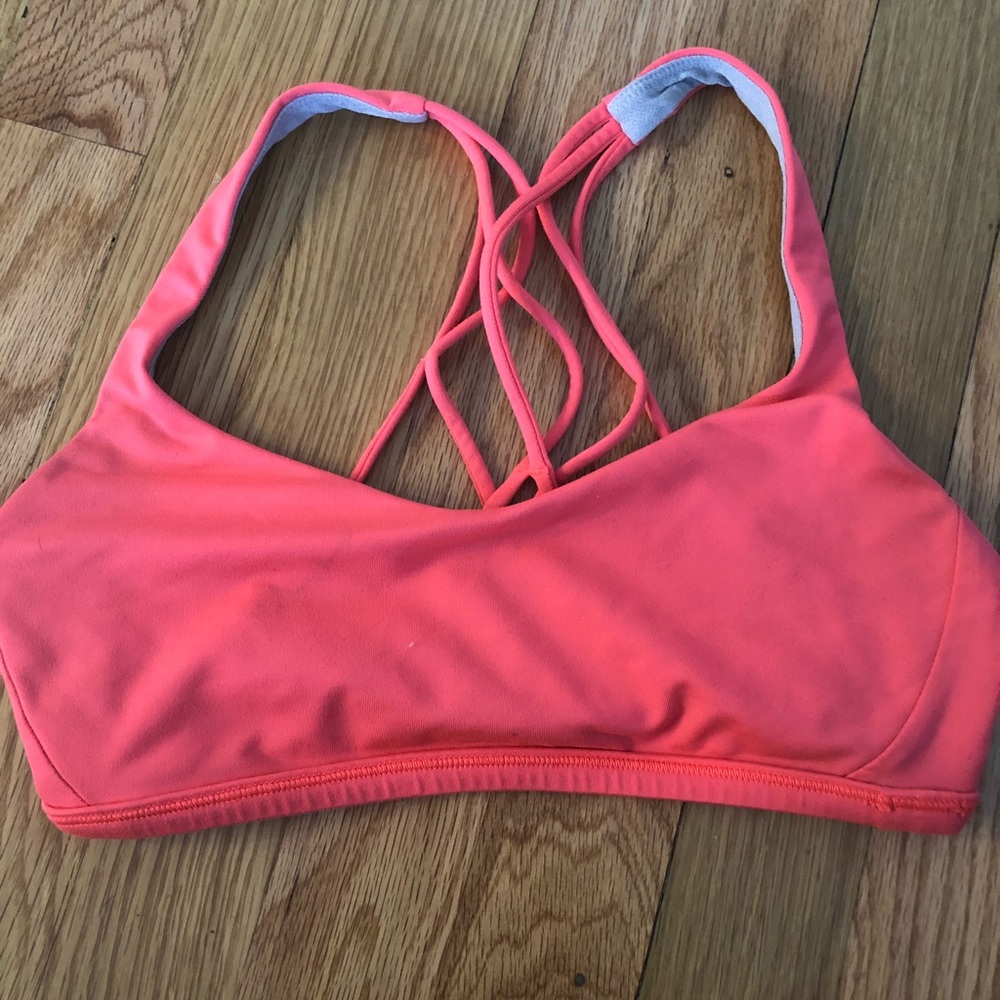 Lulumemon sports bra